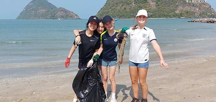  Brighton College Bangkok Help the world 