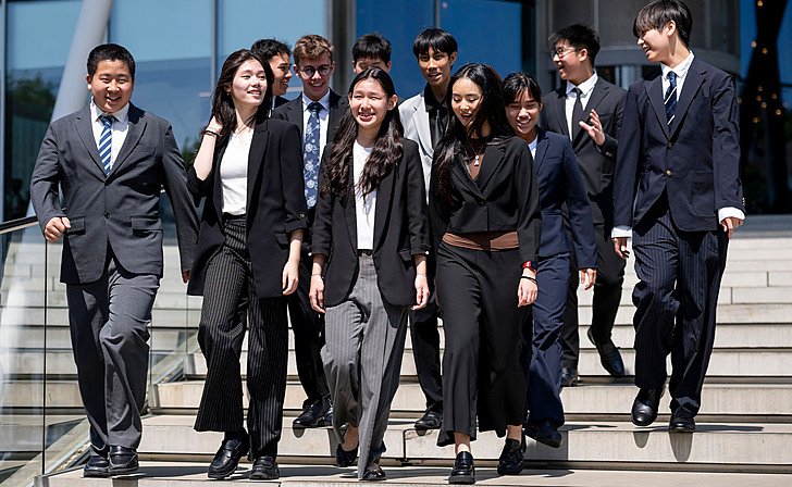  alumni form space bangkok Hero copy  