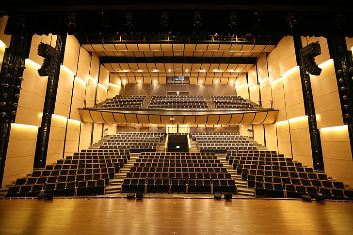  Theatre Brighton College Bangkok Krungthep Kreetha 