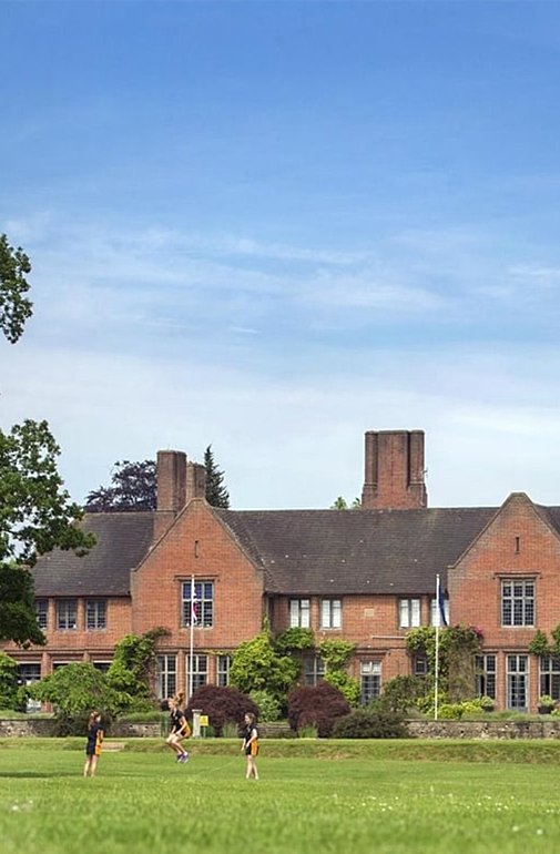  Brighton College Handcross  